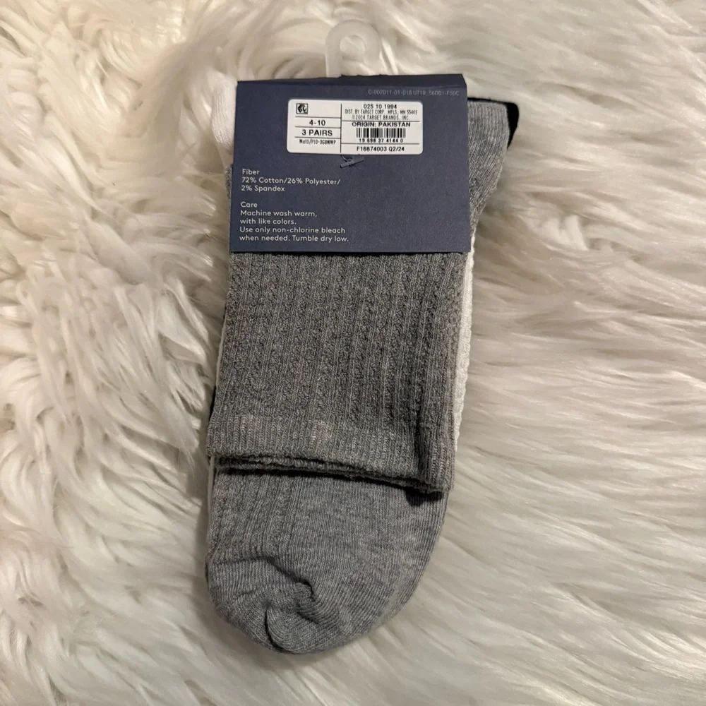 Universal Thread Womens Ankle Socks 3 Pair‎ Cotton Blend Size 4-10 NEW